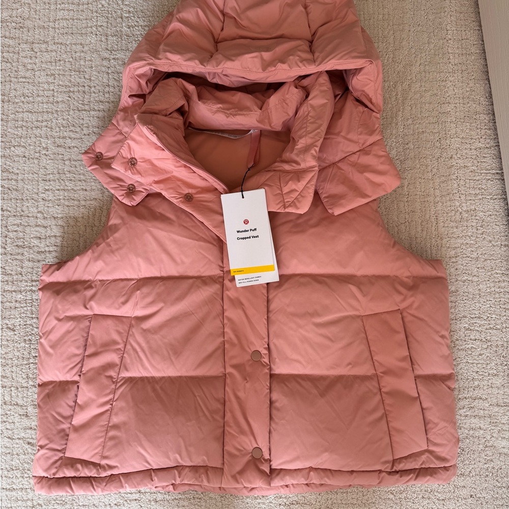 NWT Lululemon Wunder Puff 600-Down-Fill Cropped Vest 6 tea rose